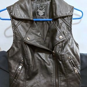 2/$35 NWOT UK2LA Pleather vest